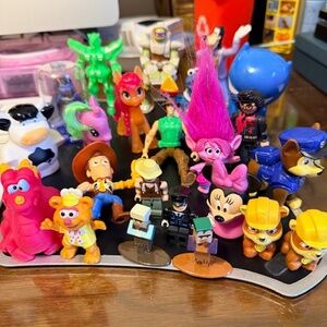Huge toy figure assortment